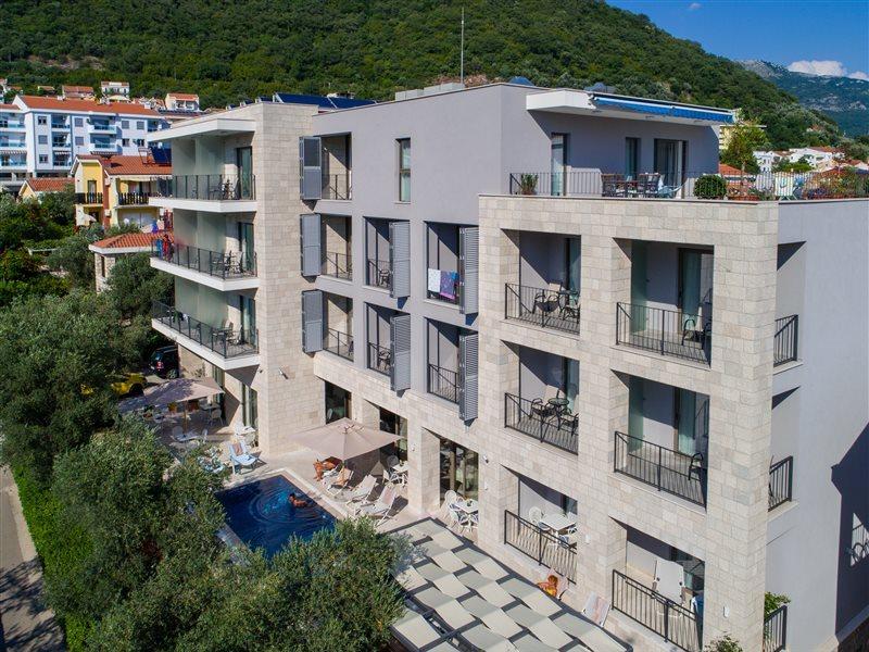Hotel Eleven Petrovac na moru Exterior foto